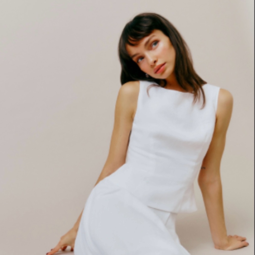 NWOT Reformation sleeveless linen top